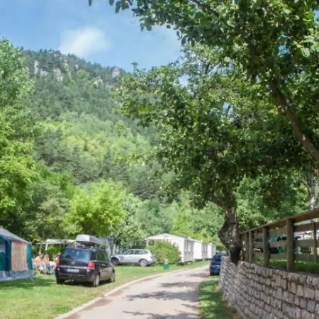 Campingplads Mobil Avec Terrasse Pour 4 Personnes A - Api-1-52-432 *