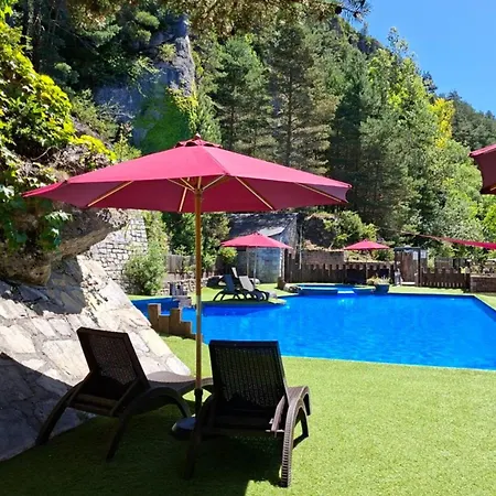 Camping Mobil Avec Terrasse Pour 4 Personnes à - Api-1-52-432 *